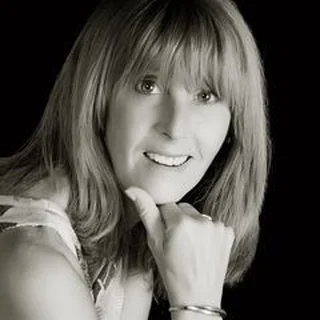 Linda Saint Amant, Golden Gate Sotheby's International Realty